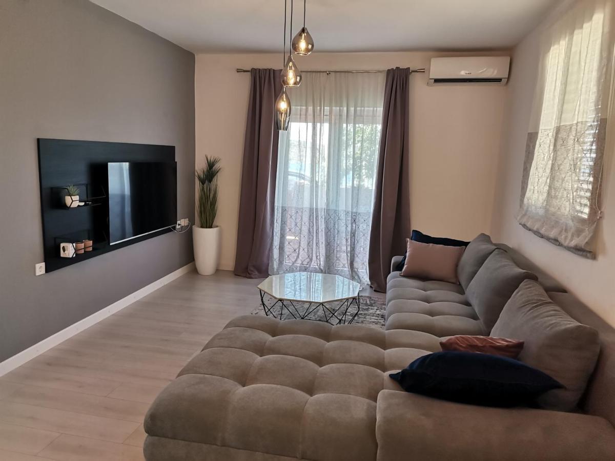 Apartmani Darko Rtina Buitenkant foto