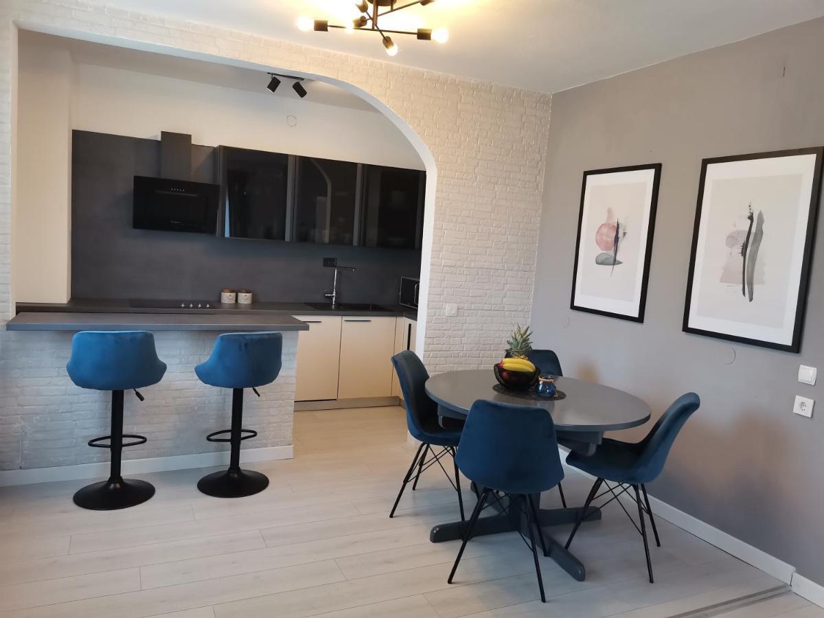 Apartmani Darko Rtina Buitenkant foto